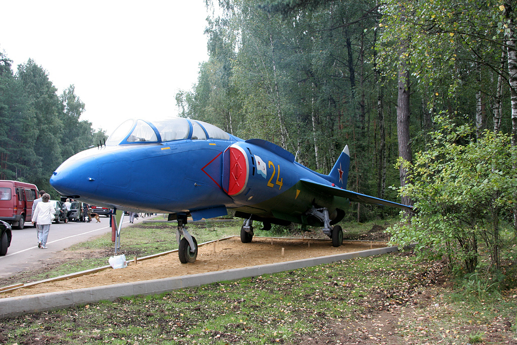 Авиационная 18. Yak 38u. Як 38. Як-38 фото. Лии Громова испытания.