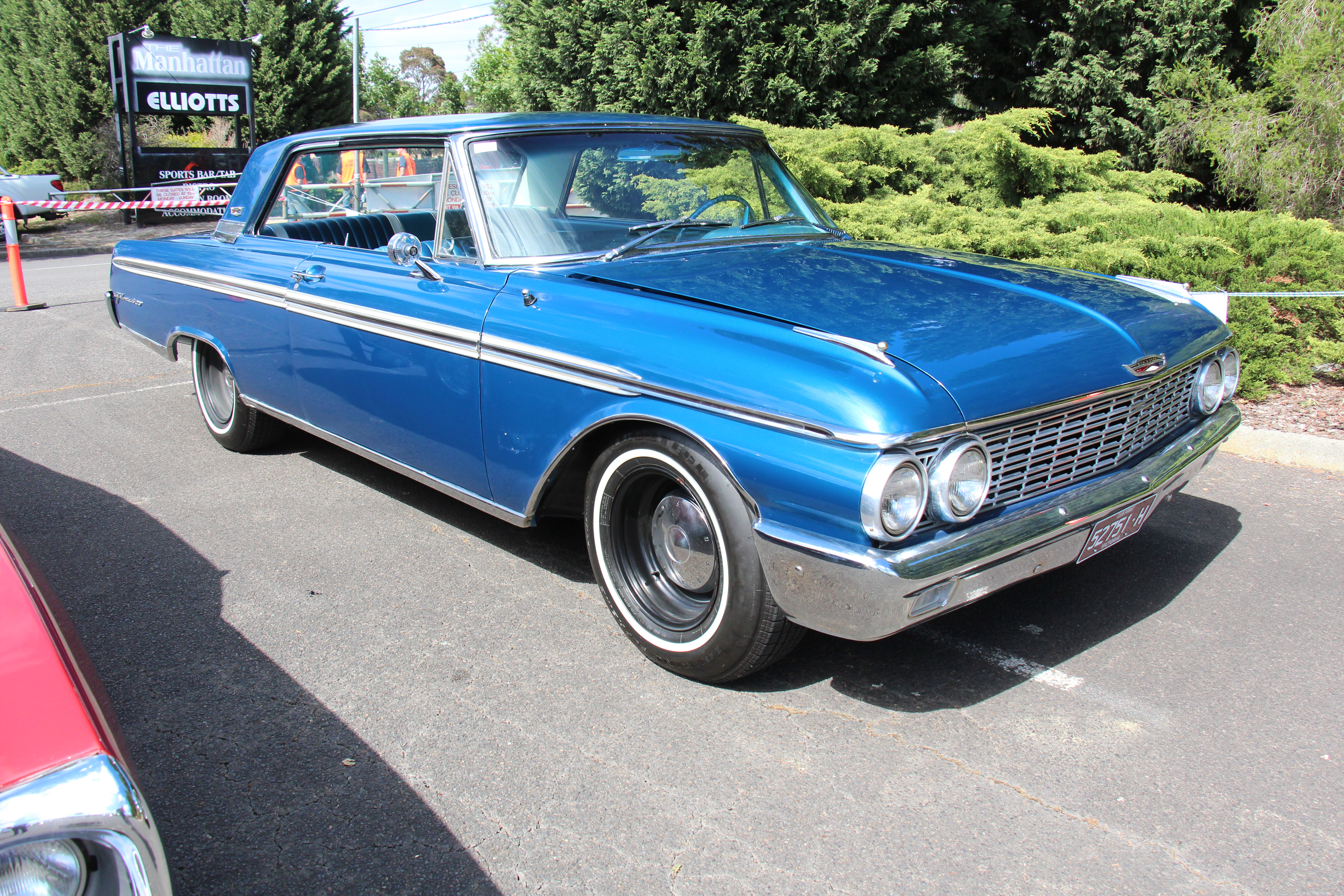 File:1962 Ford Galaxie 500 2 door Club Victoria (32139659992).jpg -  Wikimedia Commons