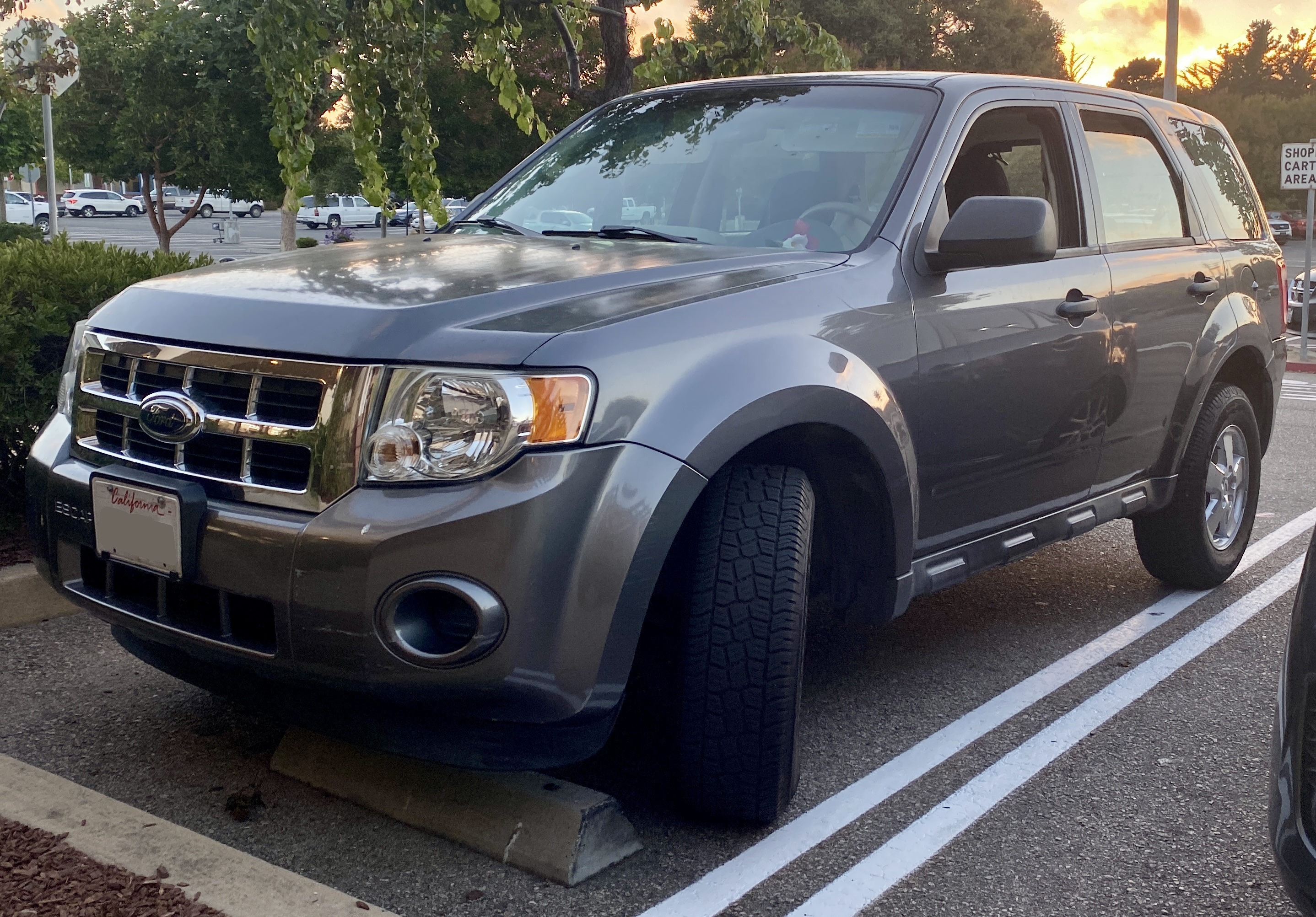 2009 ford escape fan only works on high