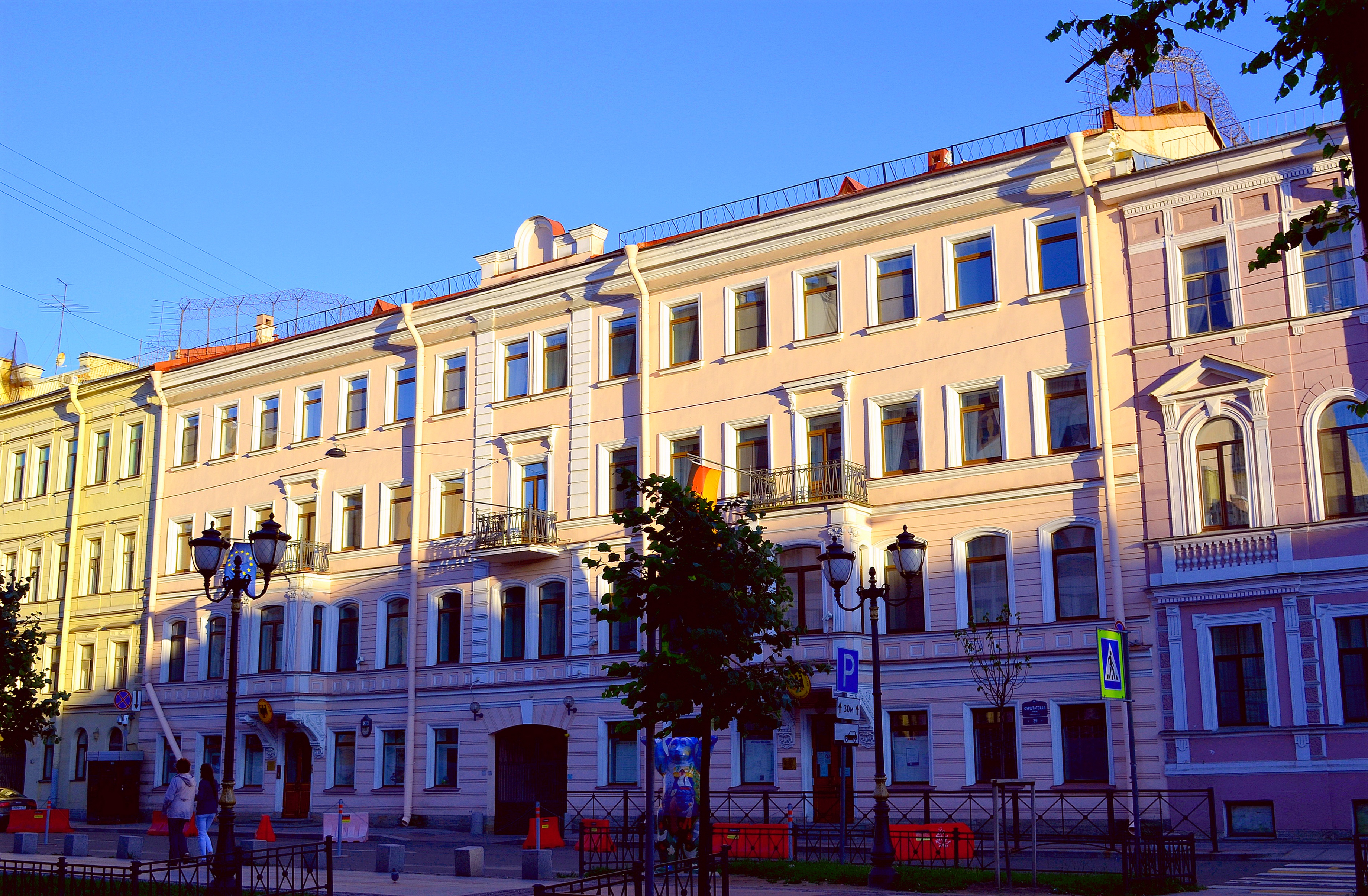 Файл:4382. St. Petersburg. Furshtatskaya Street, 39.jpg — Путеводитель  Викигид Wikivoyage