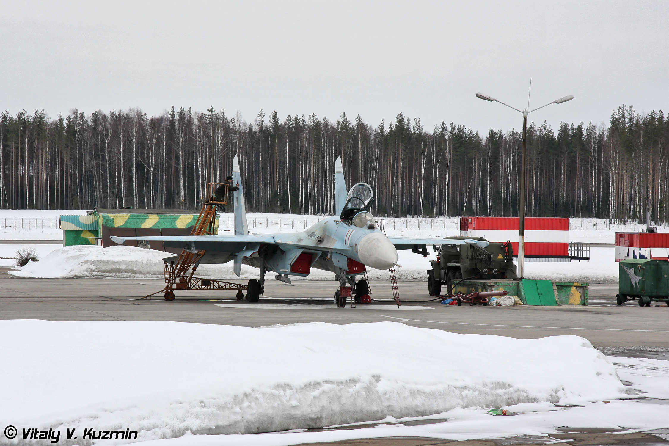 Авиационный полк в Хотилово