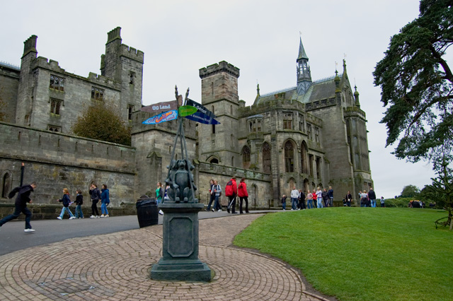 File:Alton Towers - geograph.org.uk - 1464460.jpg