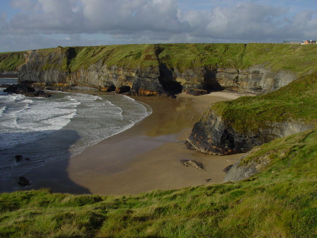 Bay north of Ballybunion - geograph.org.uk - 331721