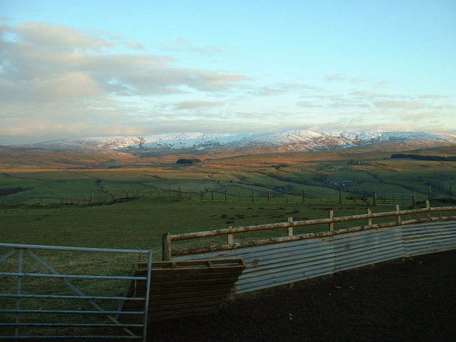 File:Farmland near Ysbyty Ifan - geograph.org.uk - 1056177.jpg