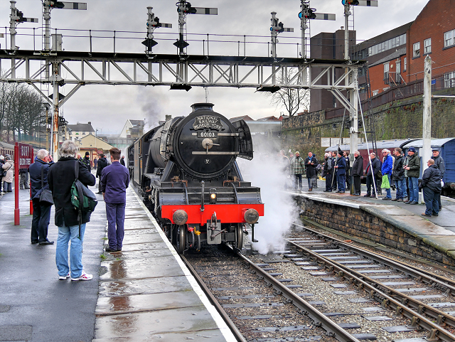 File:Flying Scotsman Test Running at Bury - January 2016 - geograph.org.uk - 4787297.jpg