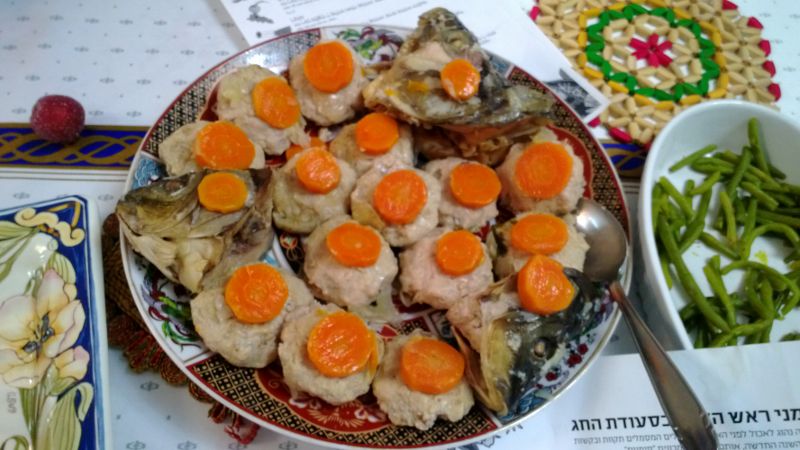 File:Gefilte fish balls for Rosh Hashanah.jpg