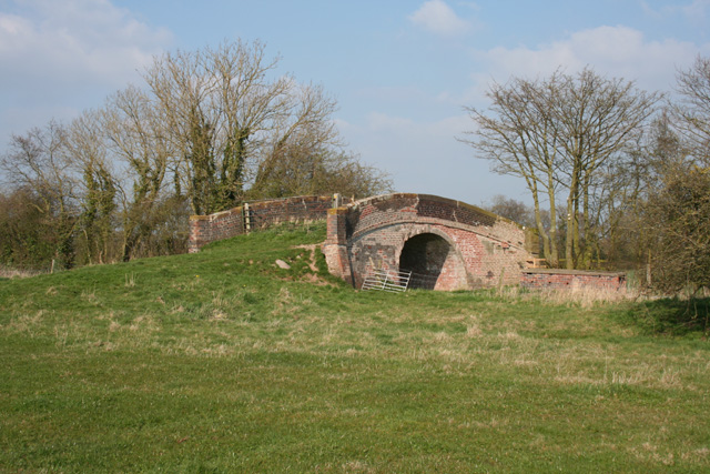 File:Greenfield Bridge, near Baddiley - geograph.org.uk - 1233597.jpg