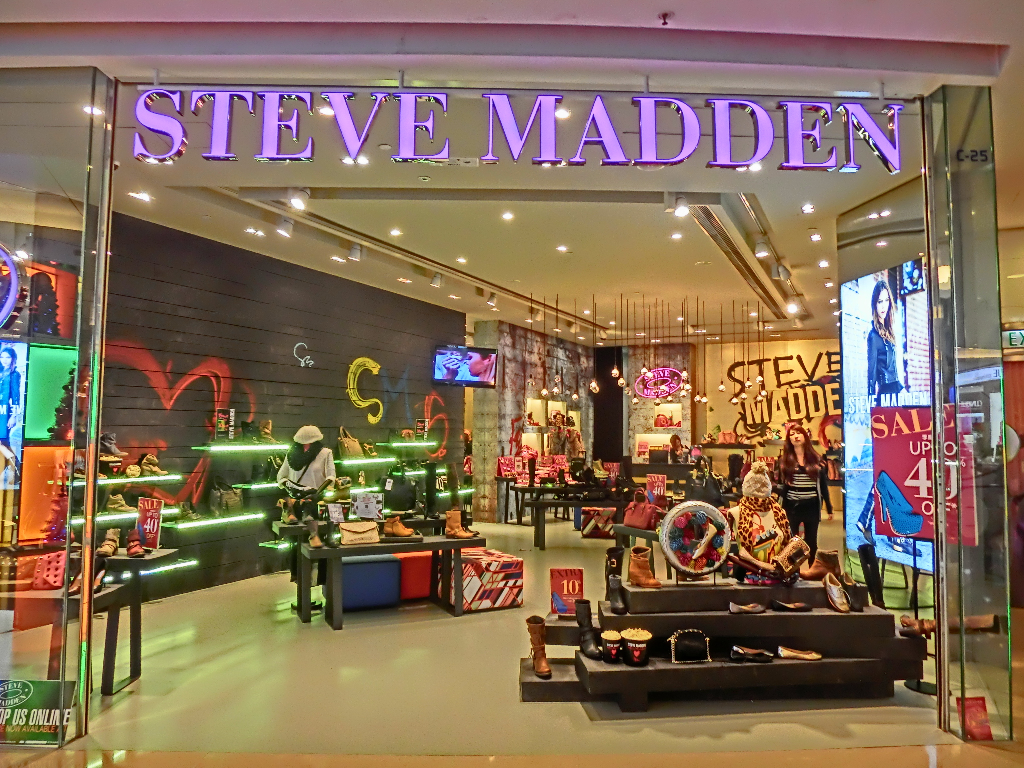 steve madden mall