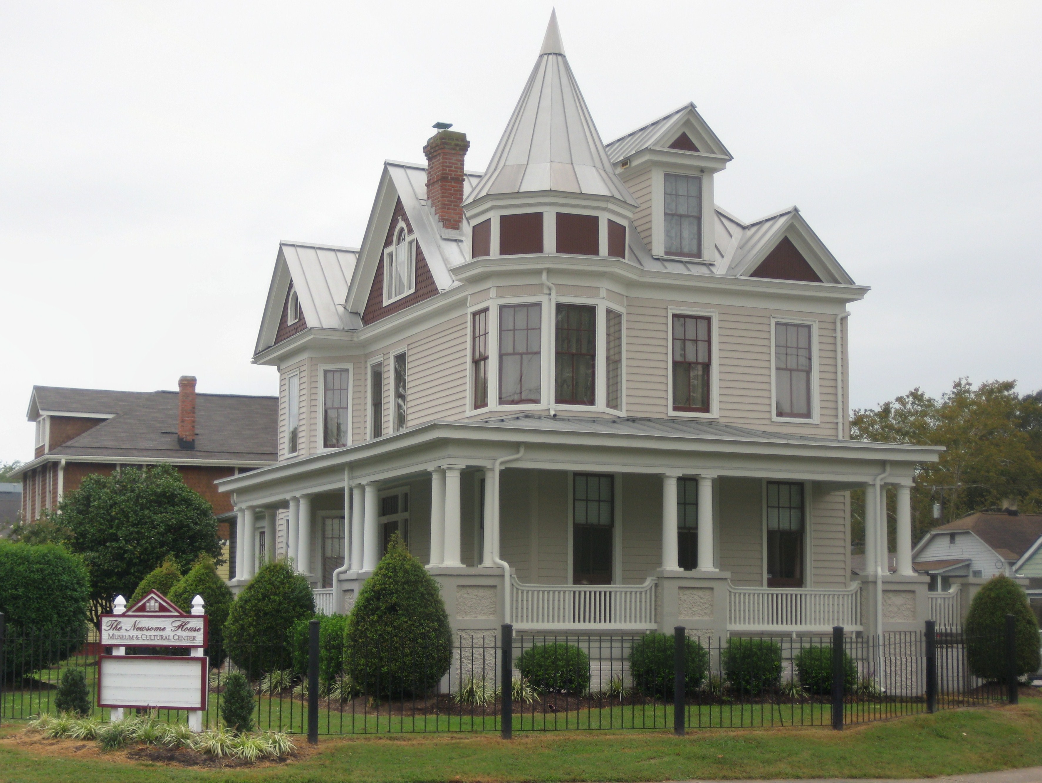 Photo of J. Thomas Newsome House