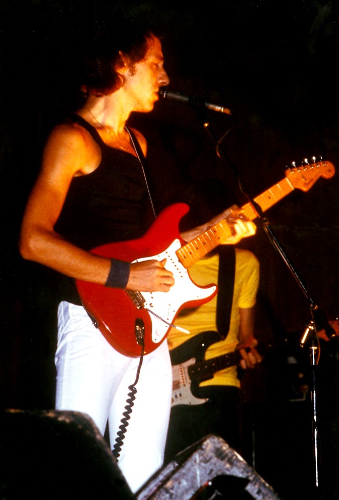 Mark-Knopfler_7%2C_1979.jpg