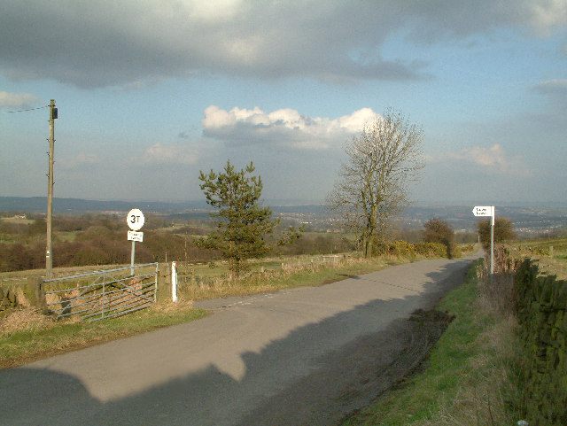 File:Near Upper Loads. - geograph.org.uk - 127182.jpg