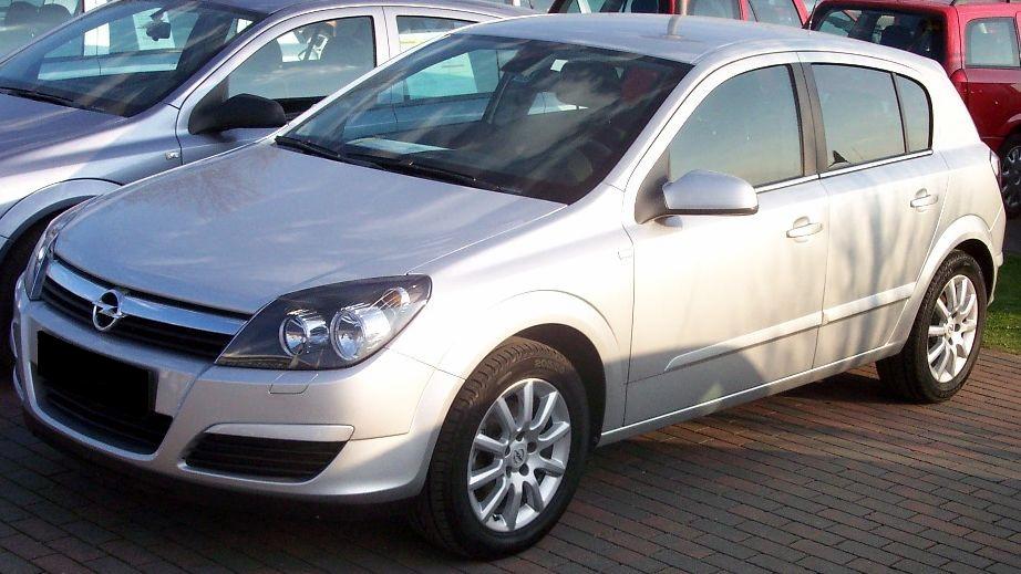 File:Opel Astra H.jpg - Wikipedia