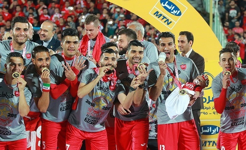 File:Persepolis F.C. championship ceremony 2016-17 27.jpg