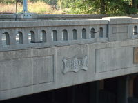 Robinson Street underpass, Union Station Rail Yard Frisco Railroad Logo RobinsonBridge2a.jpg