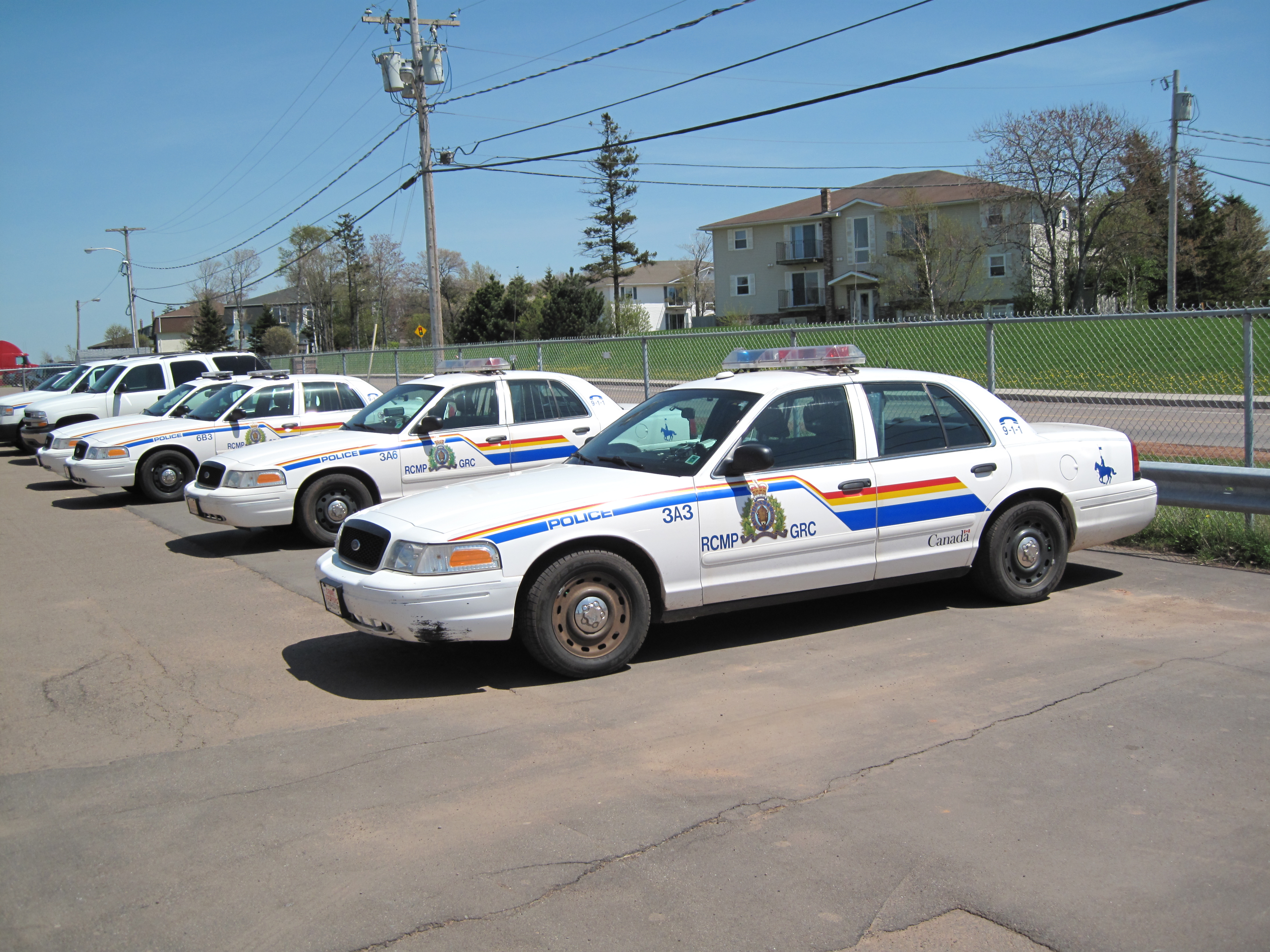 canadian police car