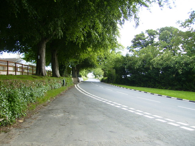 File:The TT Course from Hillberry heading back into Douglas - geograph.org.uk - 482091.jpg