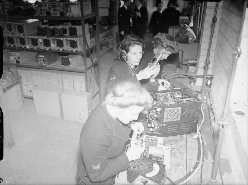 File:The Women's Royal Naval Service during the Second World War A19295.jpg