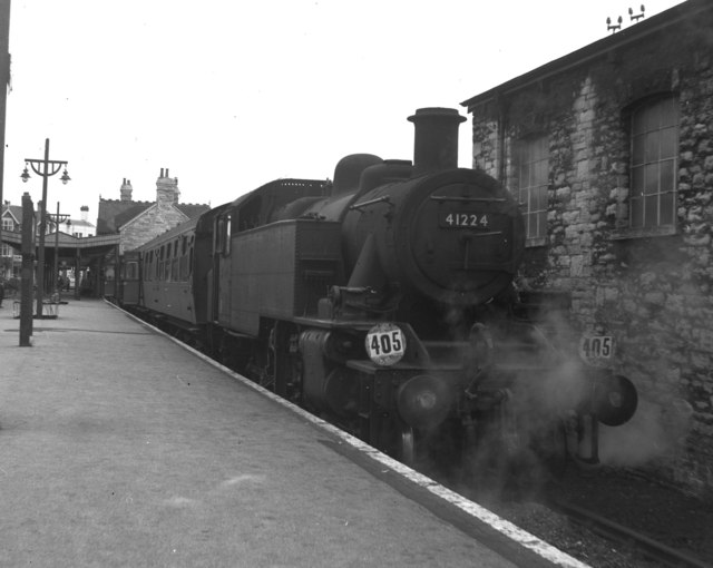 File:Wareham train at Swanage, Dorset - geograph.org.uk - 342620.jpg