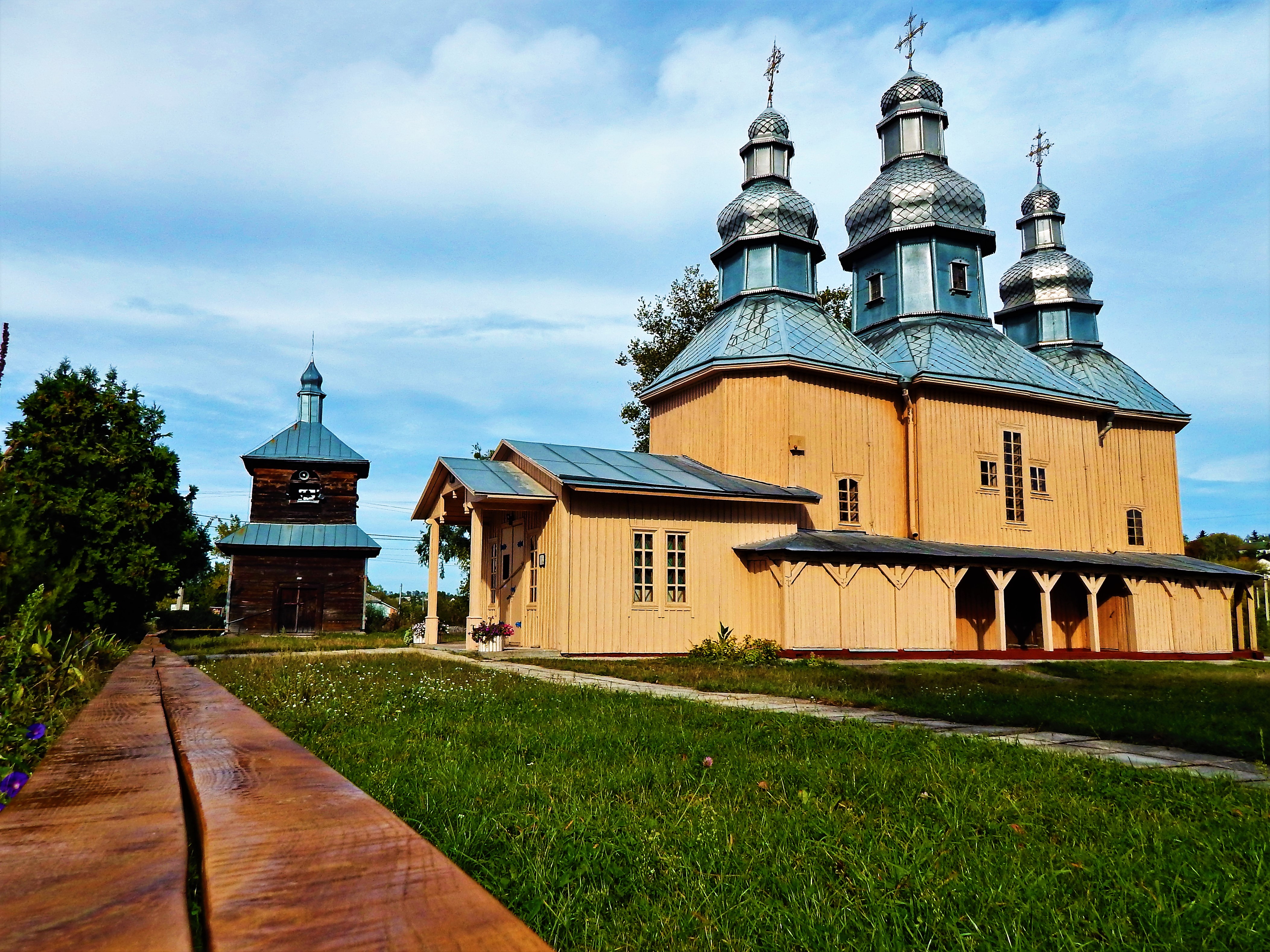 Церкви том. Церковь в телебовичах.