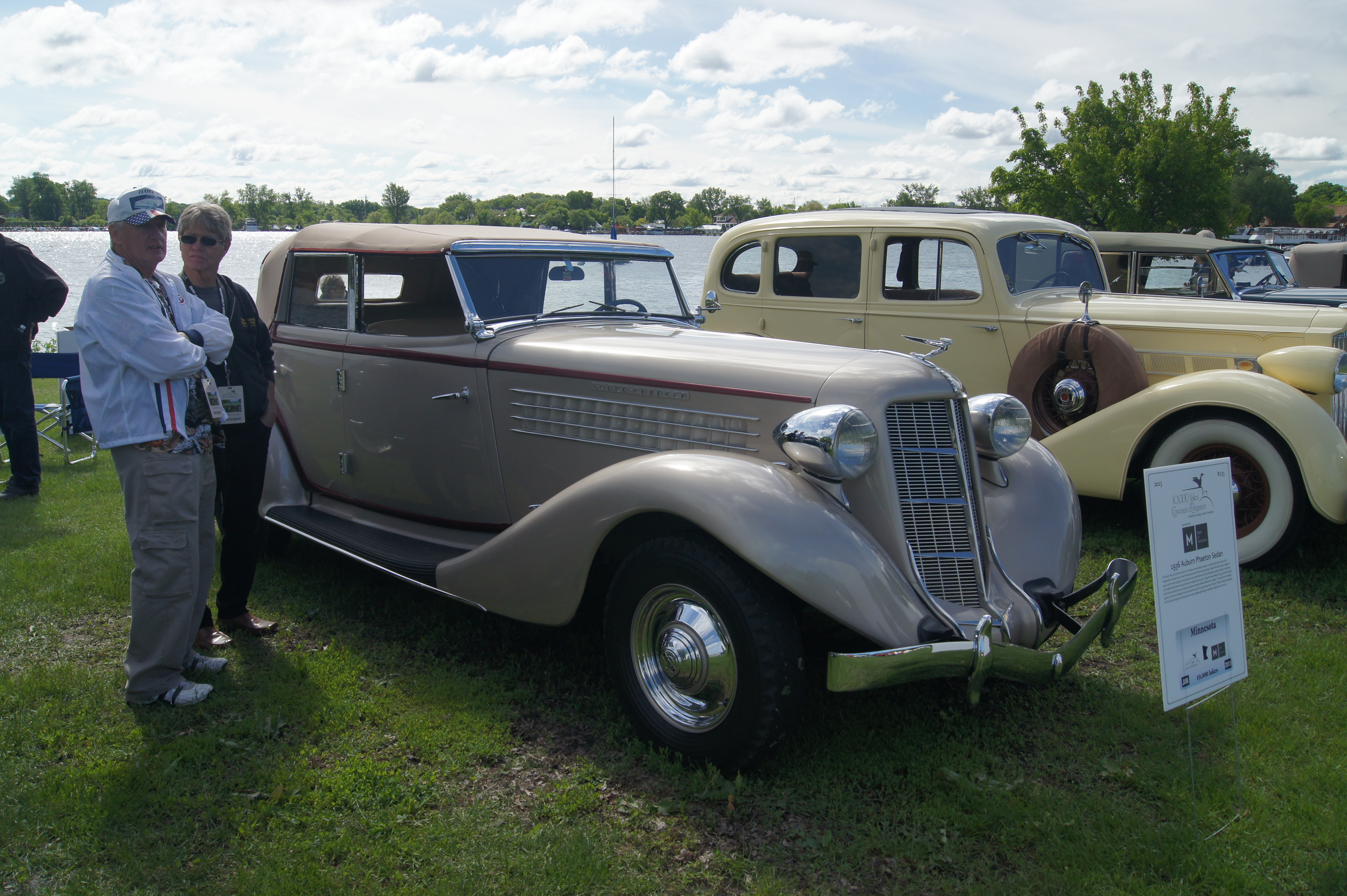 1934 Auburn v12 Phaeton