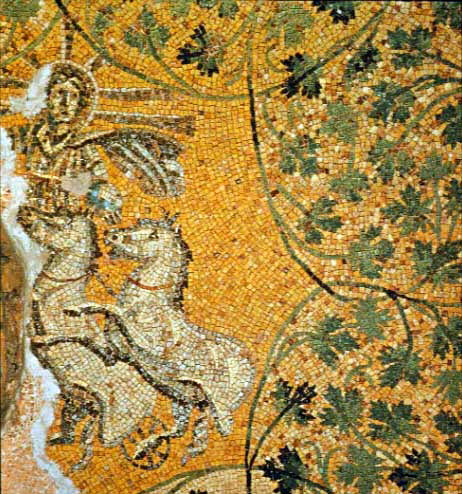 Elementen uit het vroeg-christelijk en heidens geloof komen samen op dit mozaïek uit de derde eeuw; Christus als zonnegod Helios of Sol Invictus