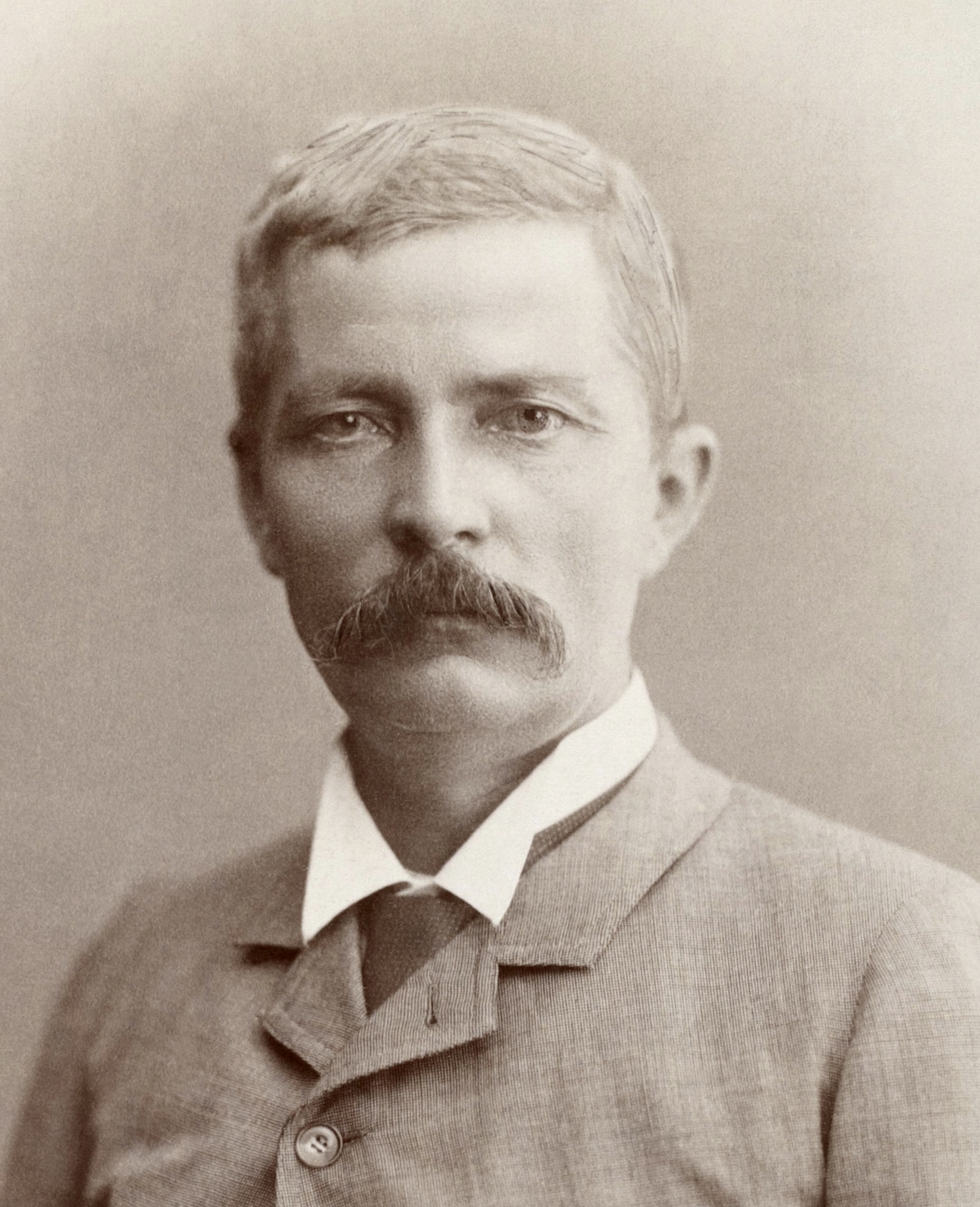 Henry Morton Stanley Reutlinger BNF Gallica cropped.jpg