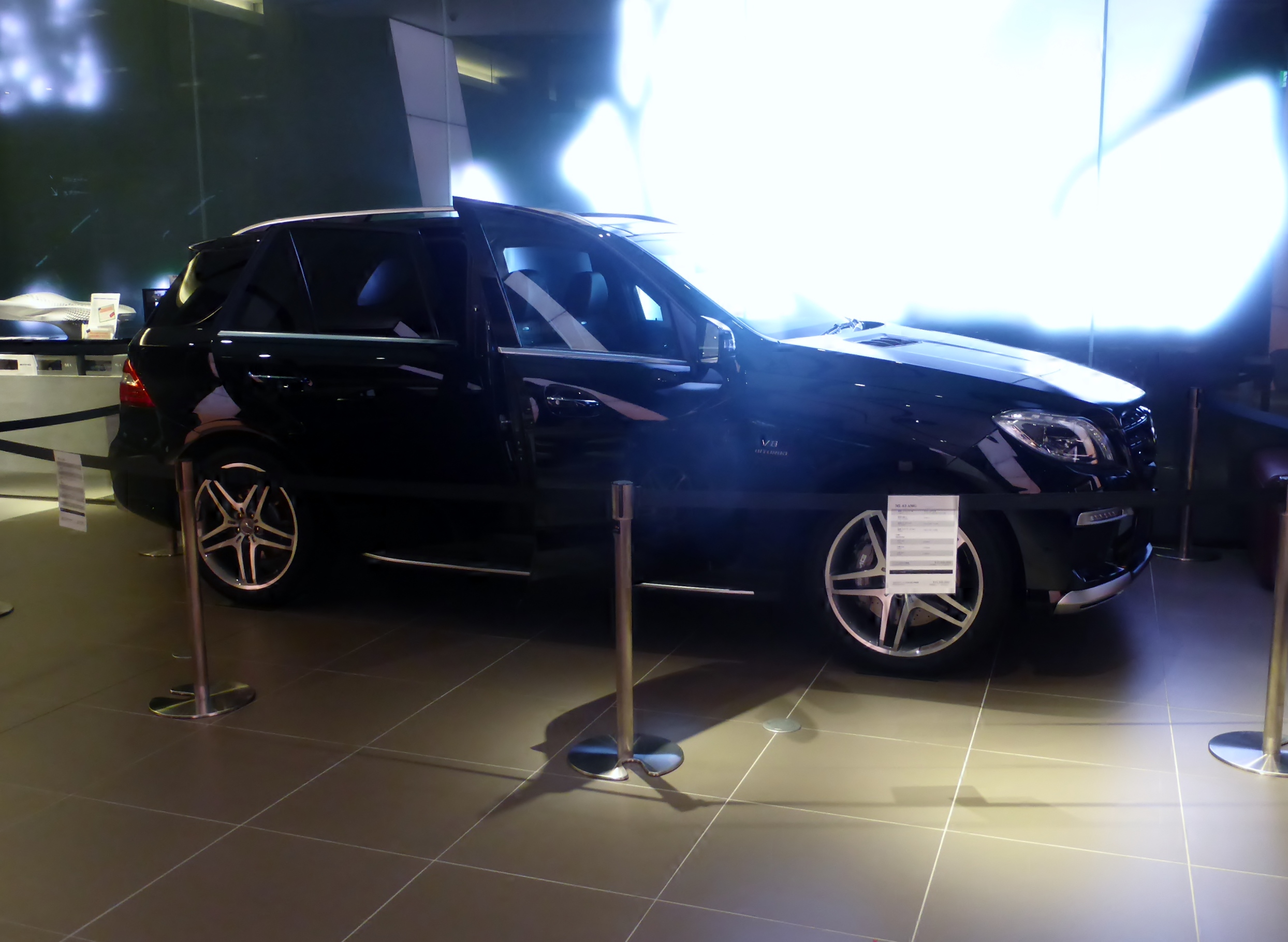 Filemercedes Benz Ml63 Amg W166 Rightjpg Wikimedia Commons