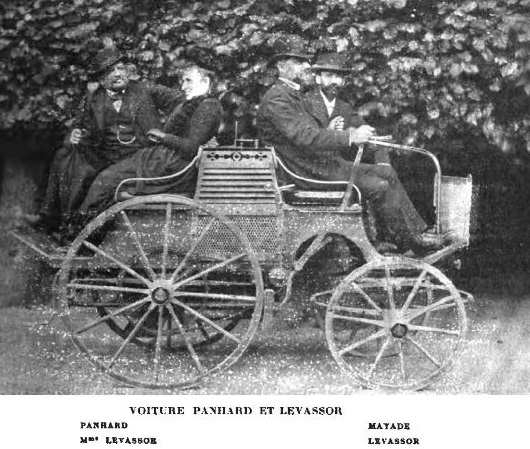 File:Panhard, Levassor et Mayade en 1892.jpg