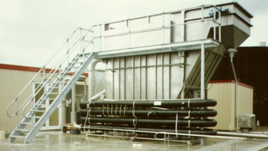 File:REDOX DAF unit 225 m3-h-1000 GPM.jpg