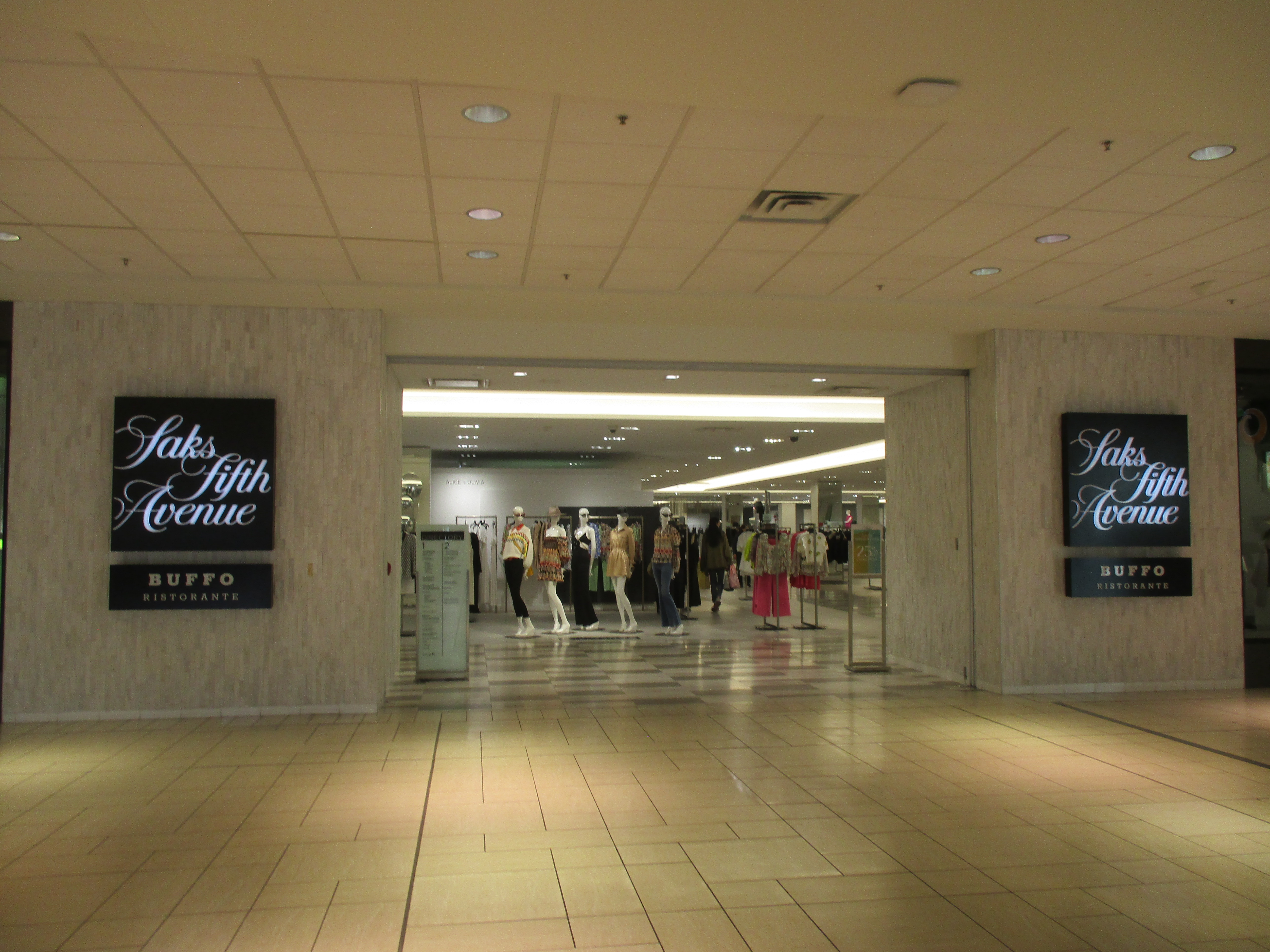 Timeline of Saks Fifth Avenue branches - Wikipedia