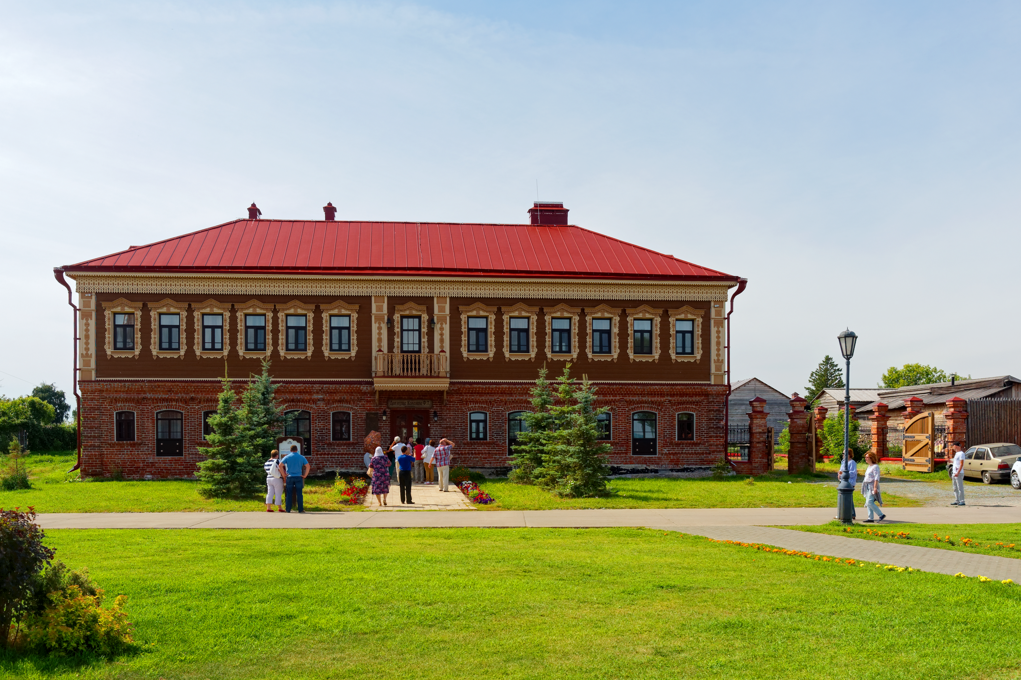 Гостиницы в свияжске. Дом купца Каменева Свияжск. Усадьба Каменева Свияжск. Дом купца Каменева Свияжск гостиница. Свияжск гостиница Каменева дом.