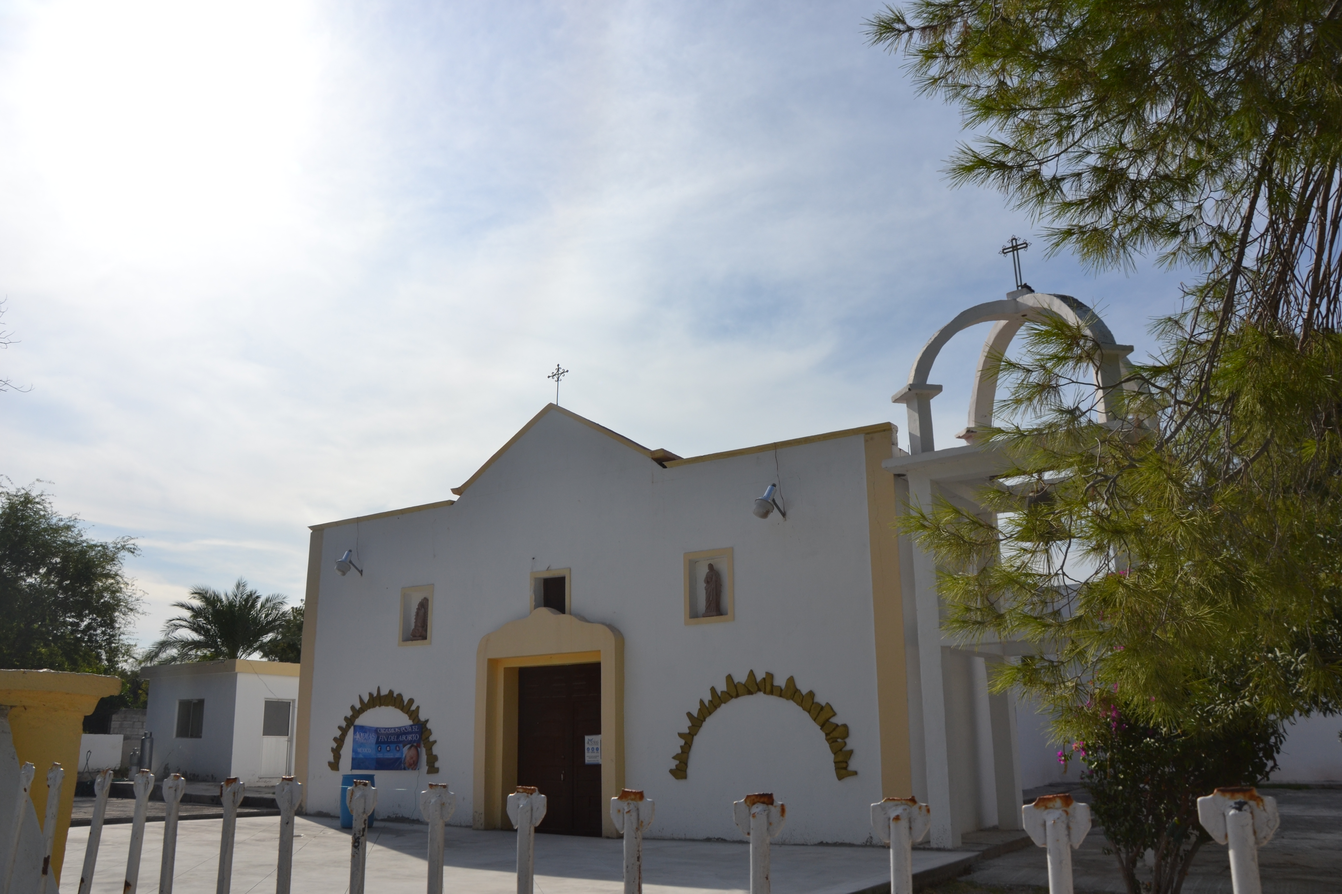 File Templo De San Vicente Ferrer En Abasolo Coahuila Jpg