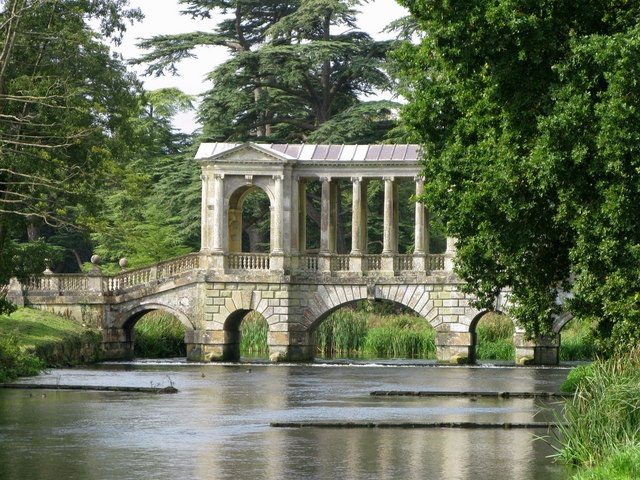 File:The Palladian Bridge, Wilton Park - geograph.org.uk - 988755.jpg