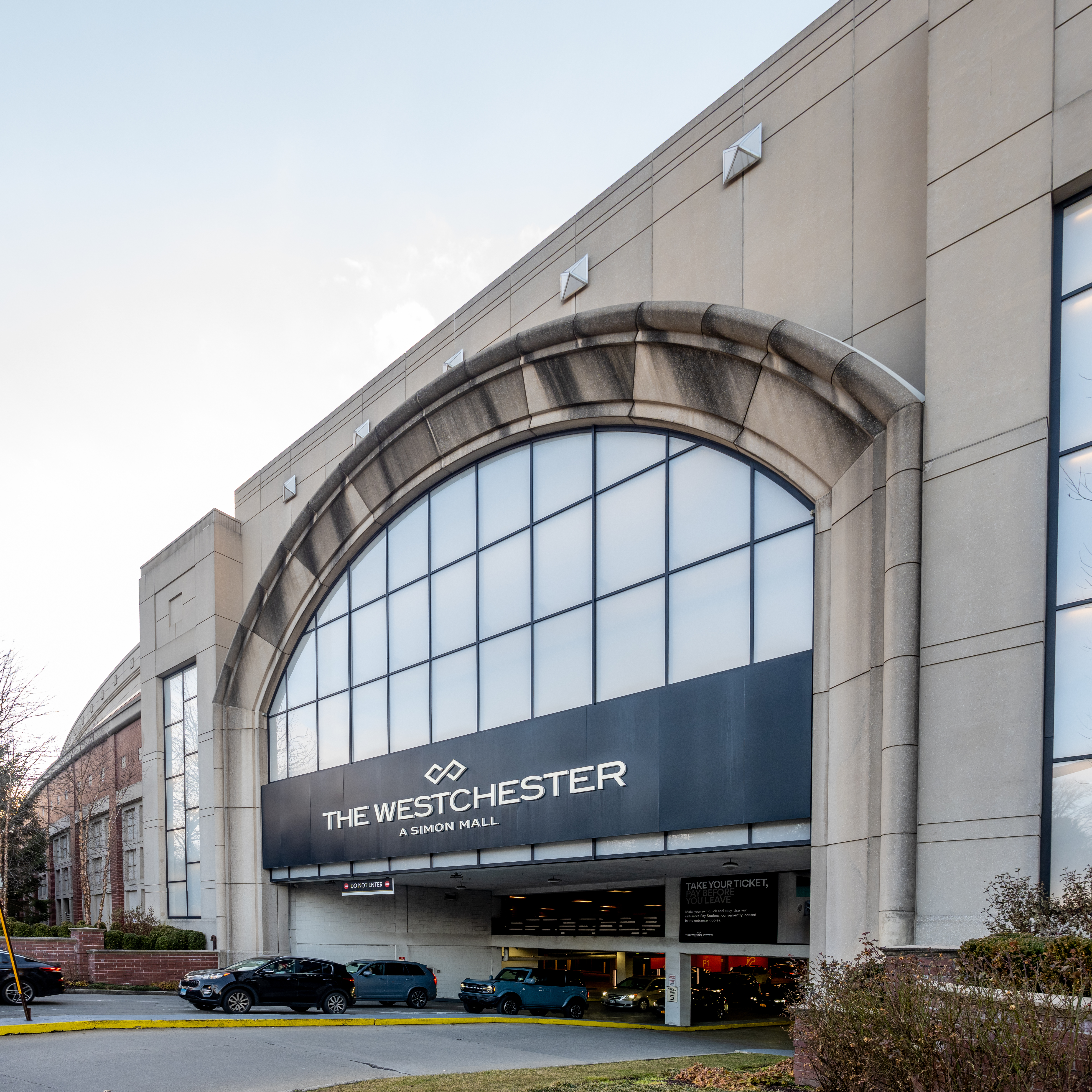 Louis Vuitton at The Westchester - A Shopping Center in White Plains, NY -  A Simon Property