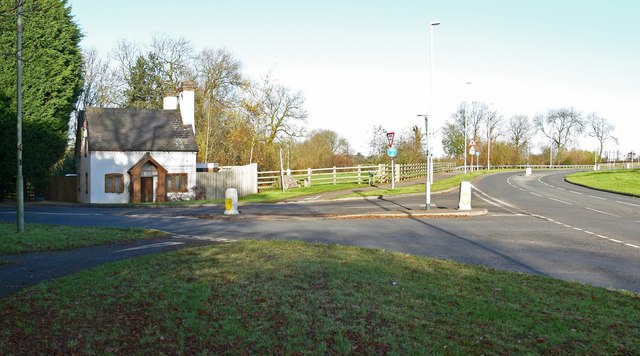 File:Toll Gate House near Bitteswell - geograph.org.uk - 625835.jpg