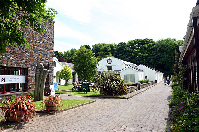 File:Tynwald Mills courtyard - geograph.org.uk - 25465.jpg