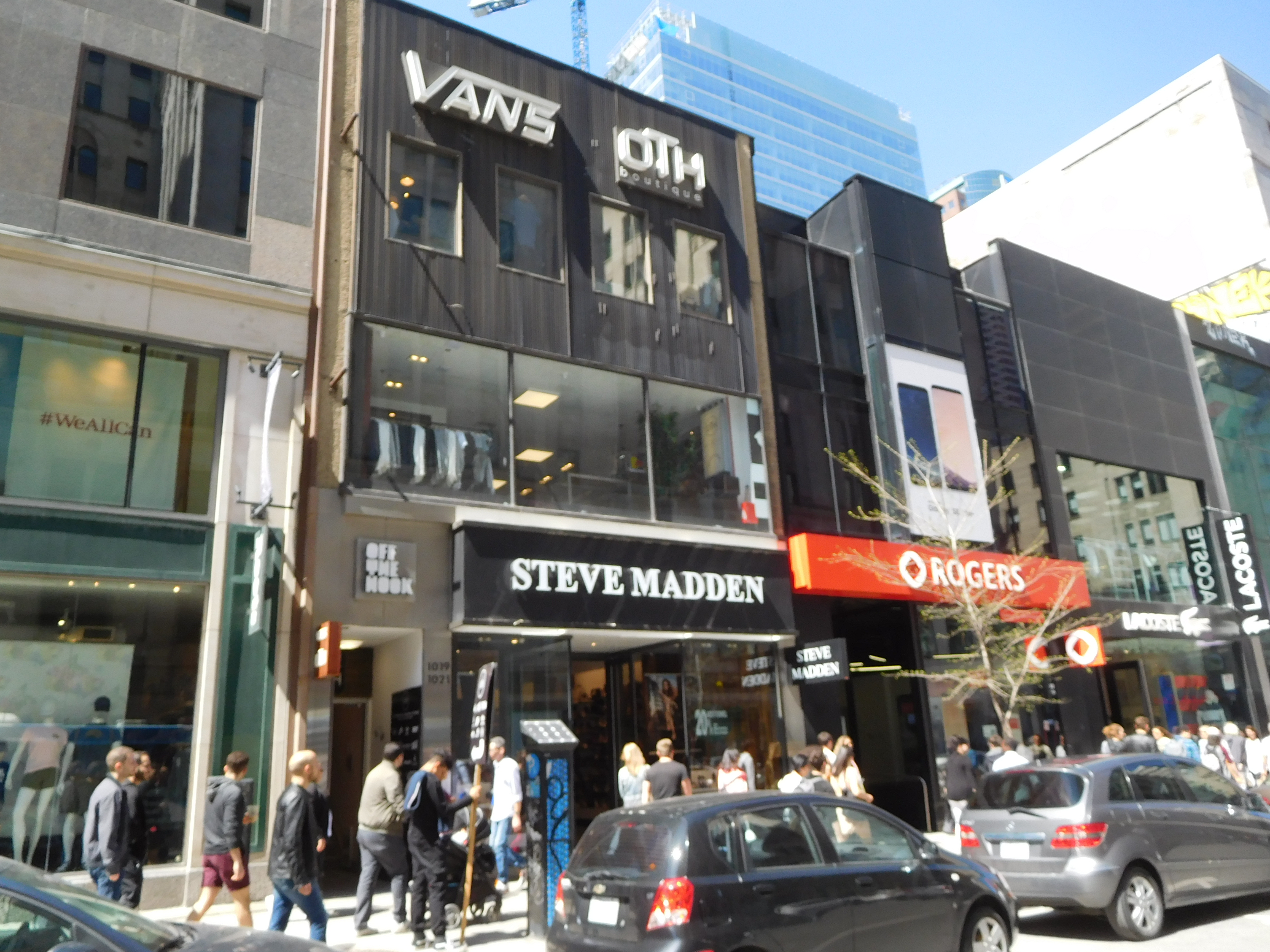 vans st catherine montreal