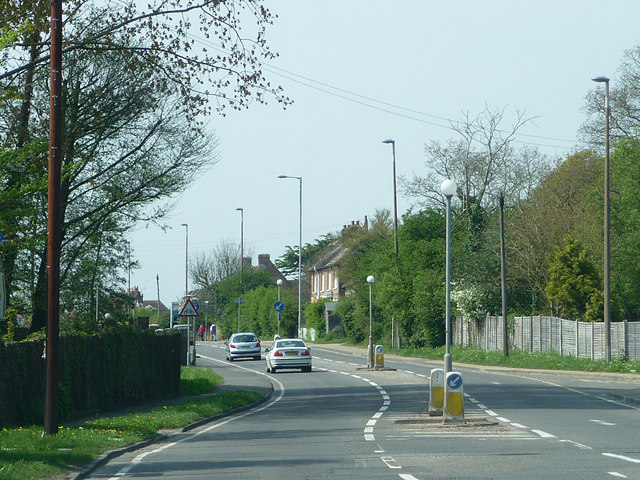 File:A259 Fishbourne - geograph.org.uk - 1288295.jpg