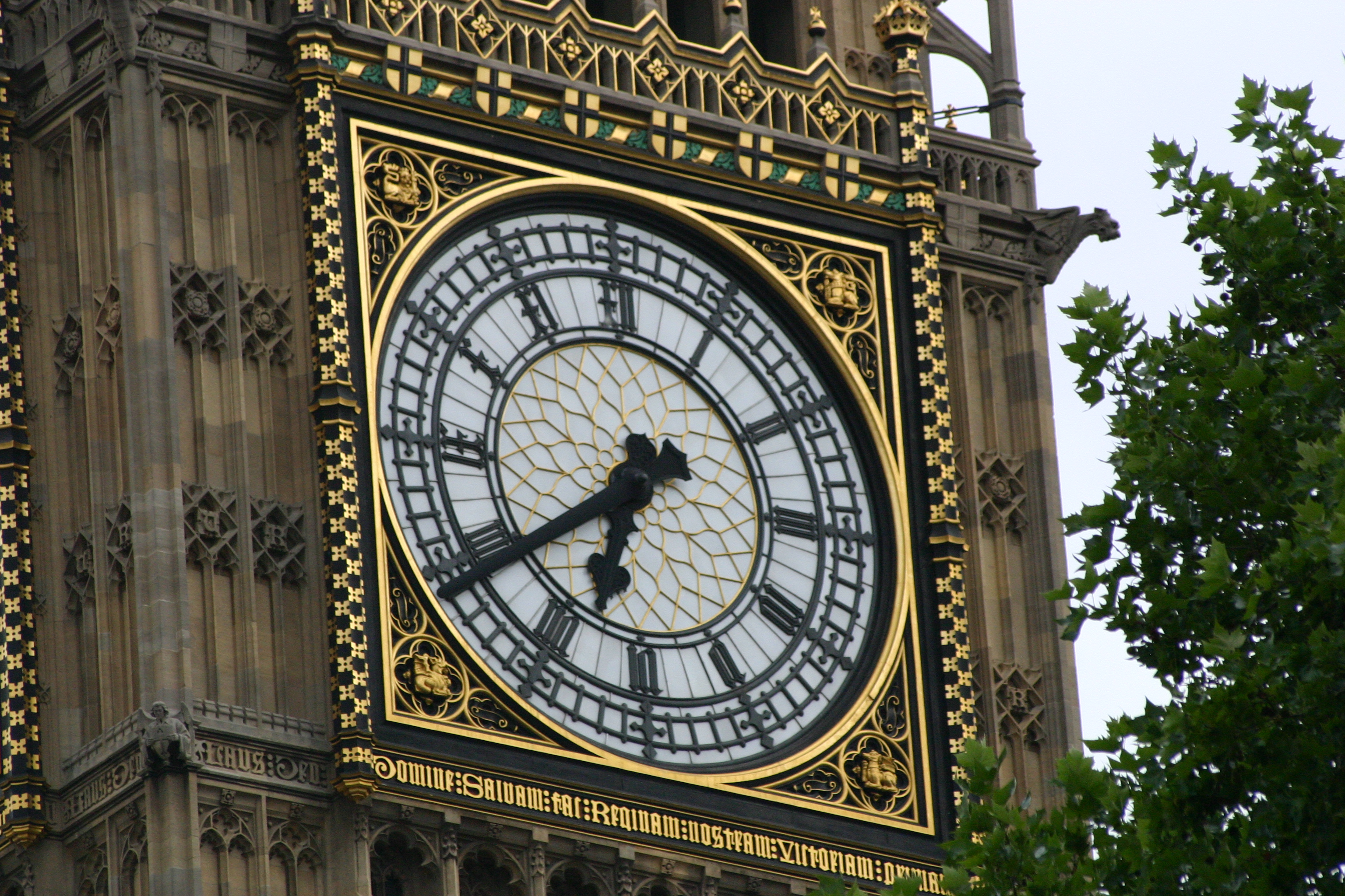 big ben clock tower close up