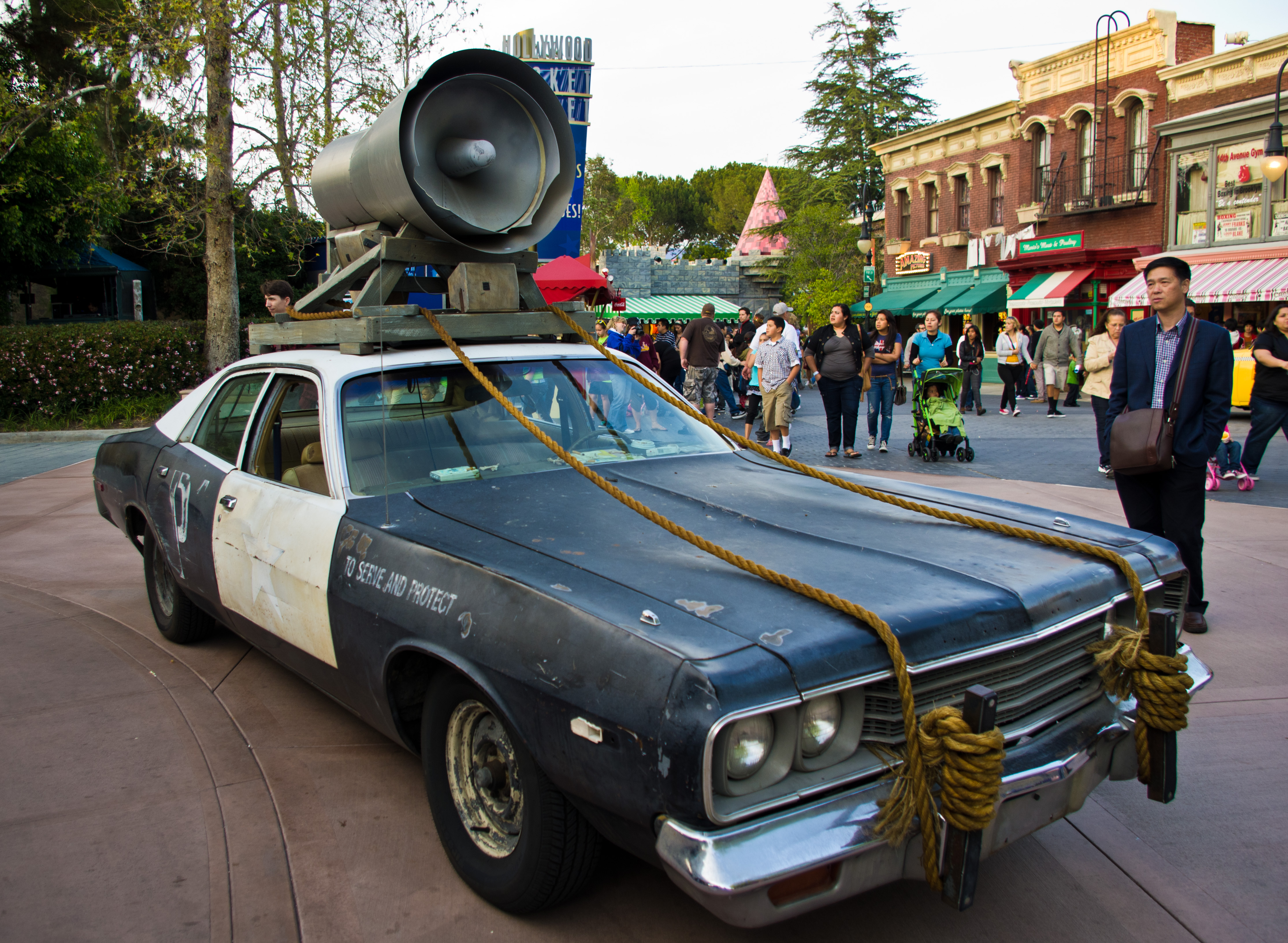 File:Blues Brothers Car.jpg - Wikimedia Commons