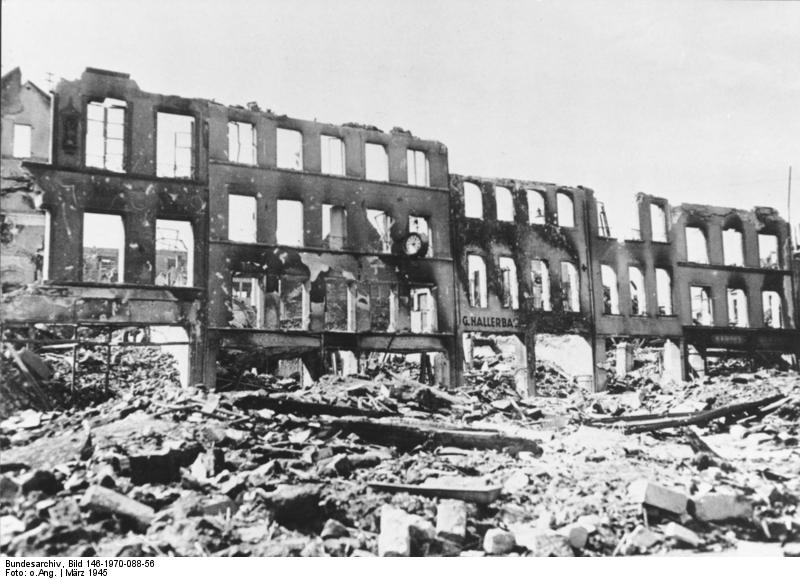 File:Bundesarchiv Bild 146-1970-088-56, Koblenz, Ruinen Am Plan.jpg
