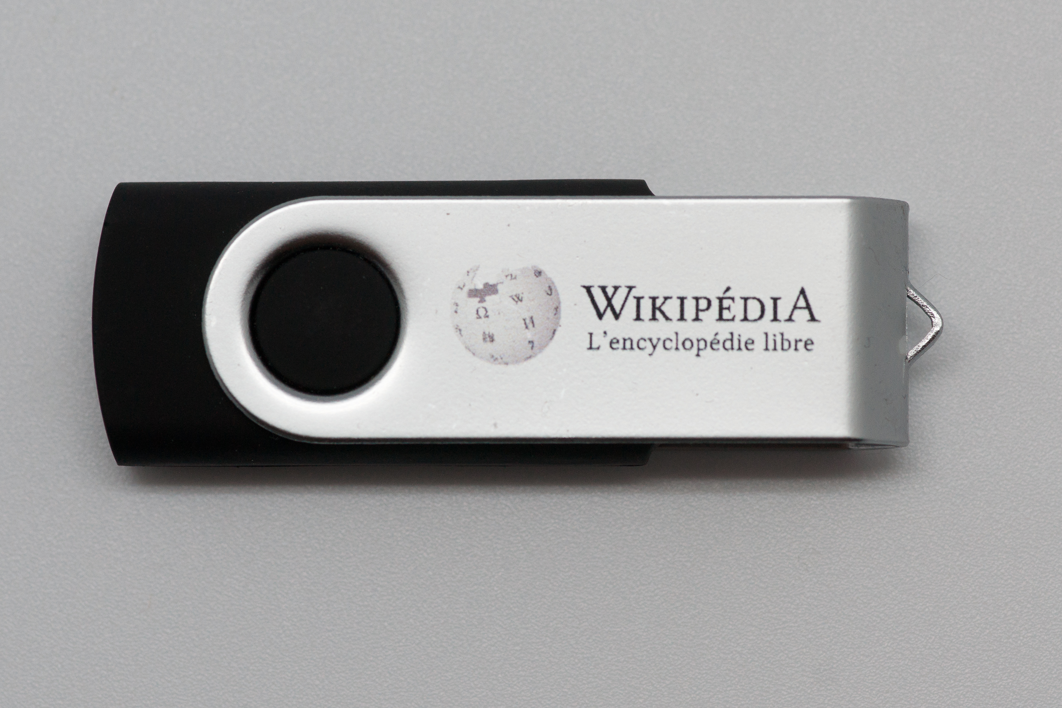 Clé USB — Wikipédia