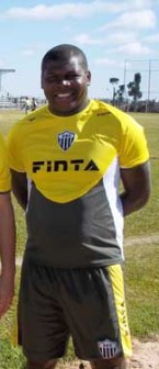 <span class="mw-page-title-main">Cléber (footballer, born 1969)</span> Brazilian footballer