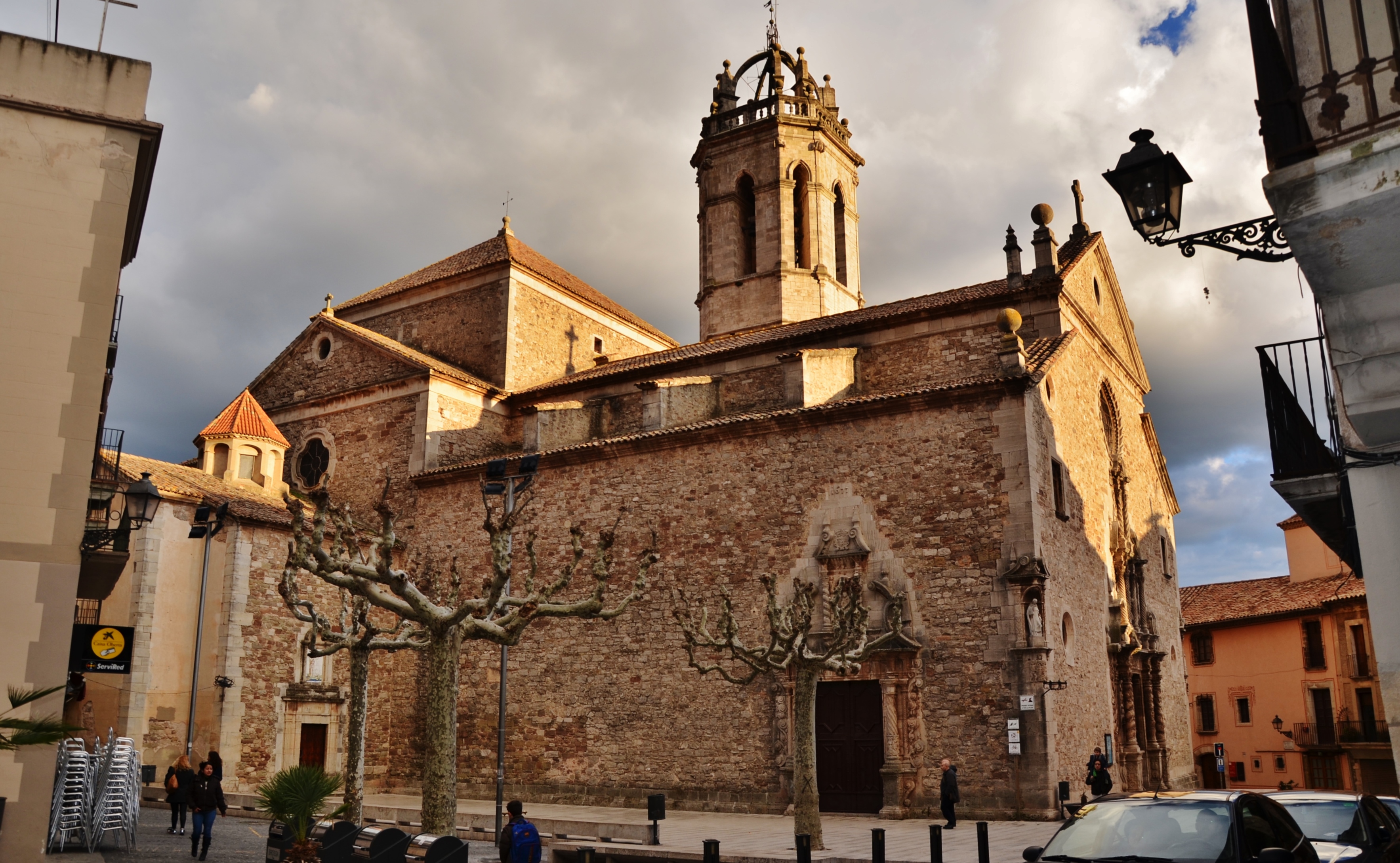 File:Església parroquial de Santa Maria de Moià - 4.jpg ...