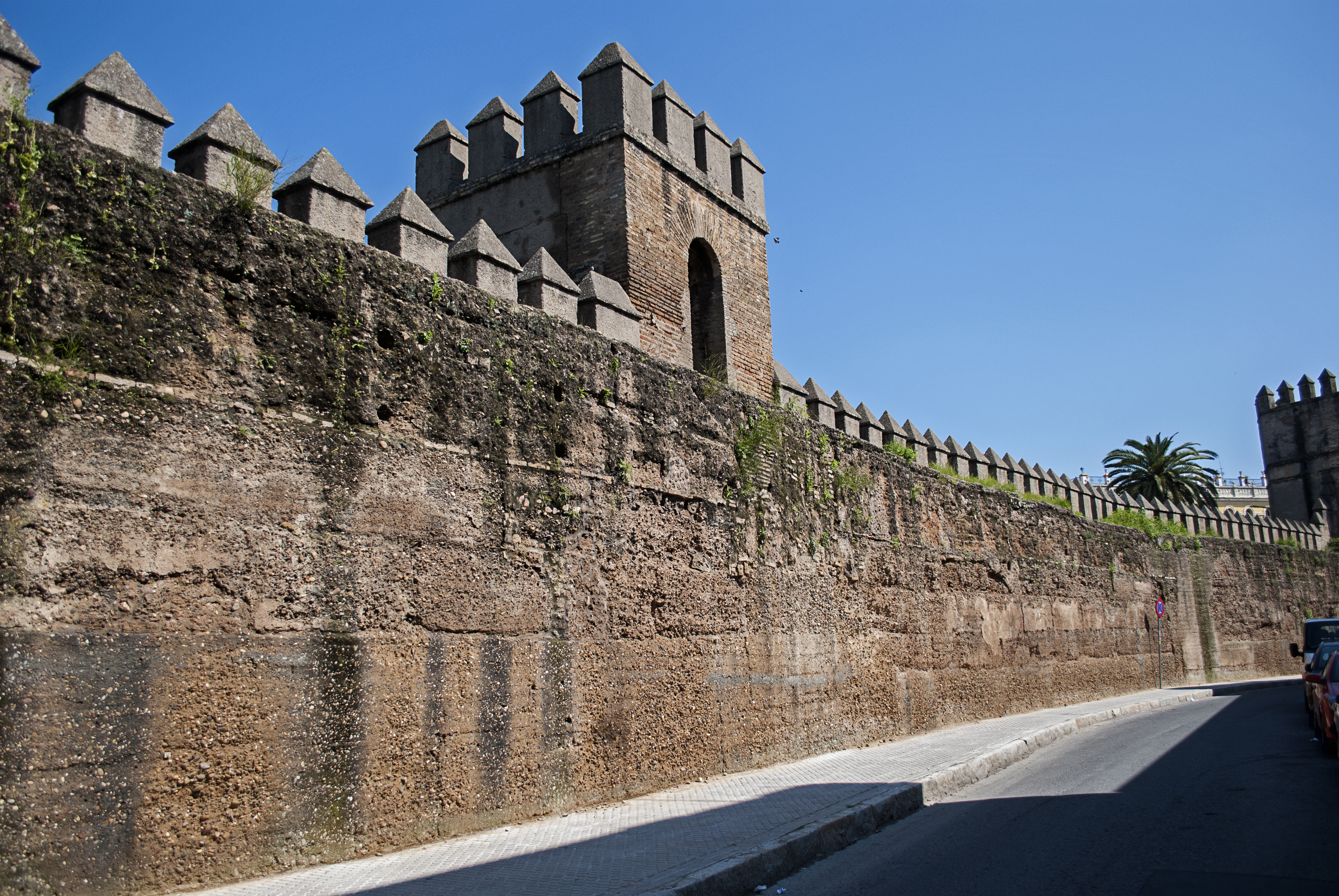 Murallas de Sevilla - Wikipedia, la enciclopedia libre