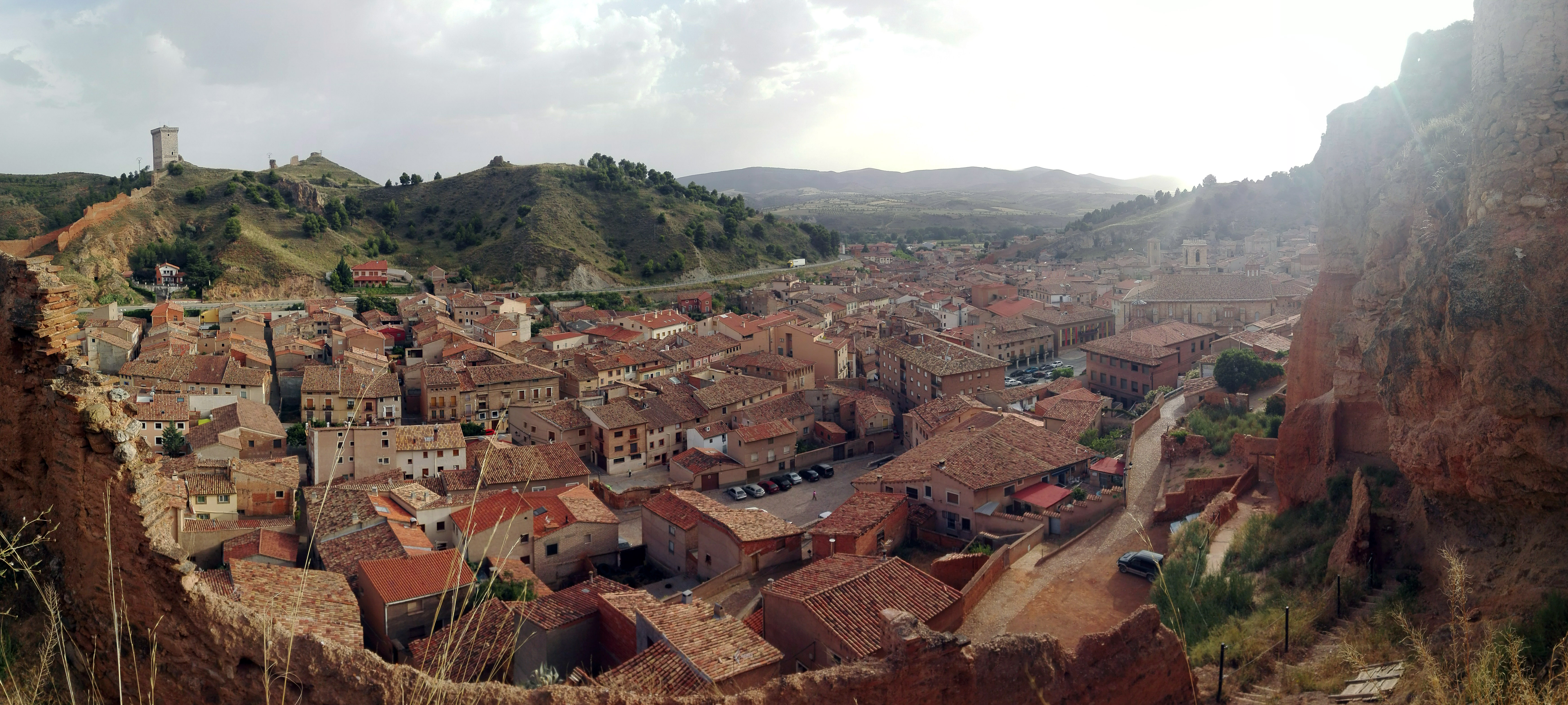 Diez Pueblos Con Muralla Dignos De Ver