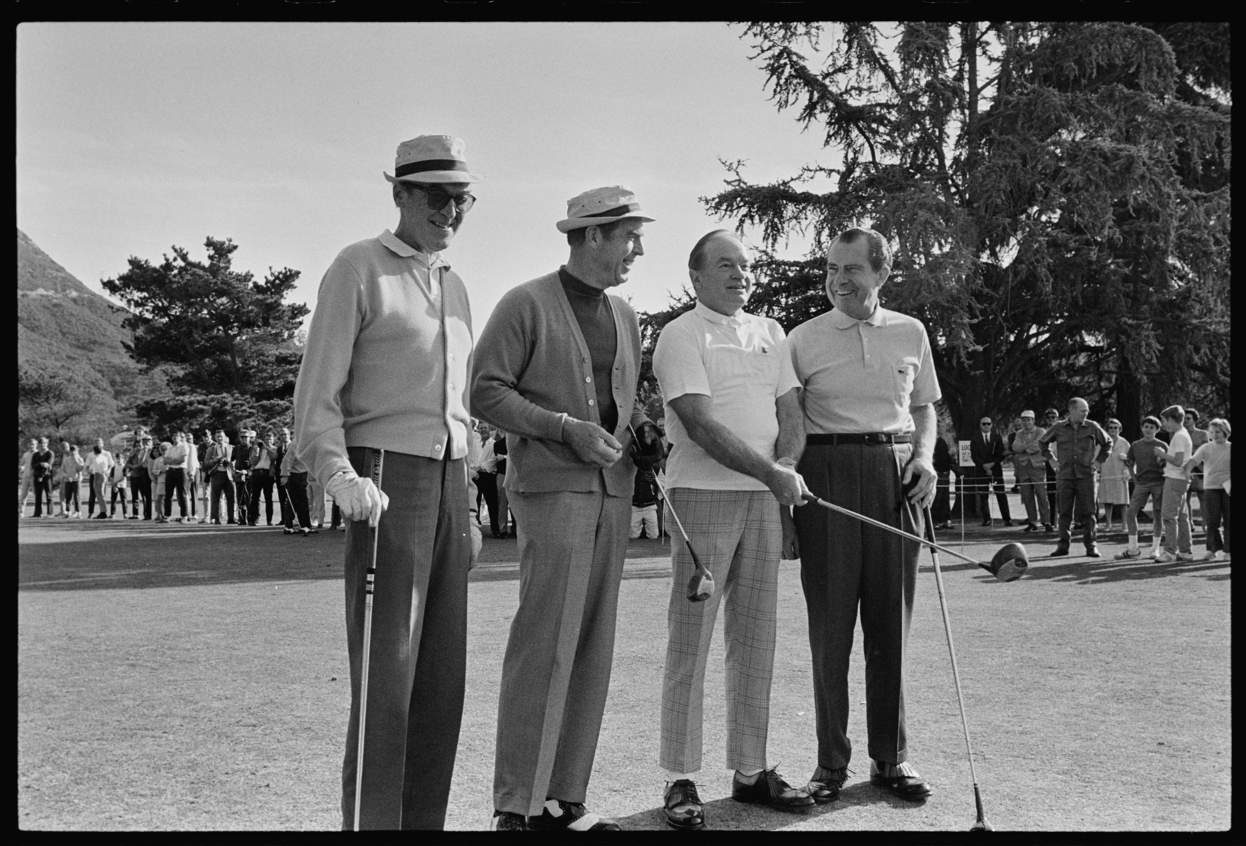 File:President Richard Nixon, Bob Hope, Jimmy Stewart, and Fred MacMurray  at Lakeside Golf Course in Los Angeles (Toluca Lake),  - Wikimedia  Commons