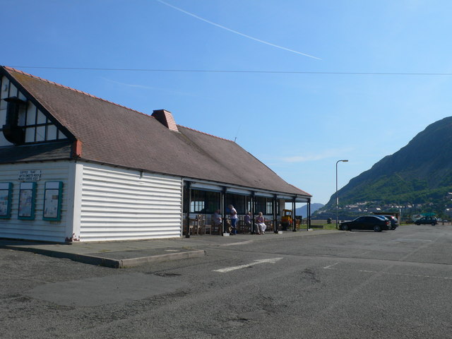 File:Promenade Cafe - geograph.org.uk - 1334619.jpg