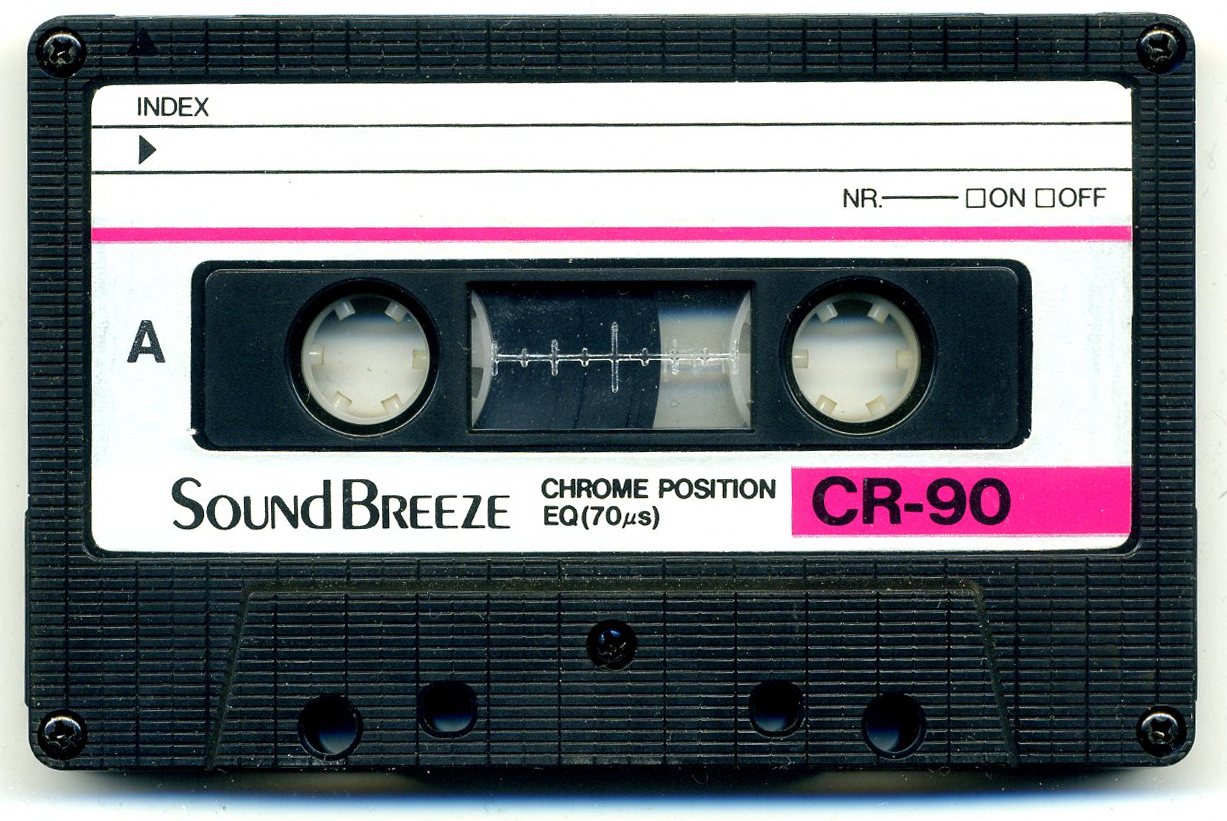 File:SNC Sound Breeze CR-90.jpg - Wikimedia Commons