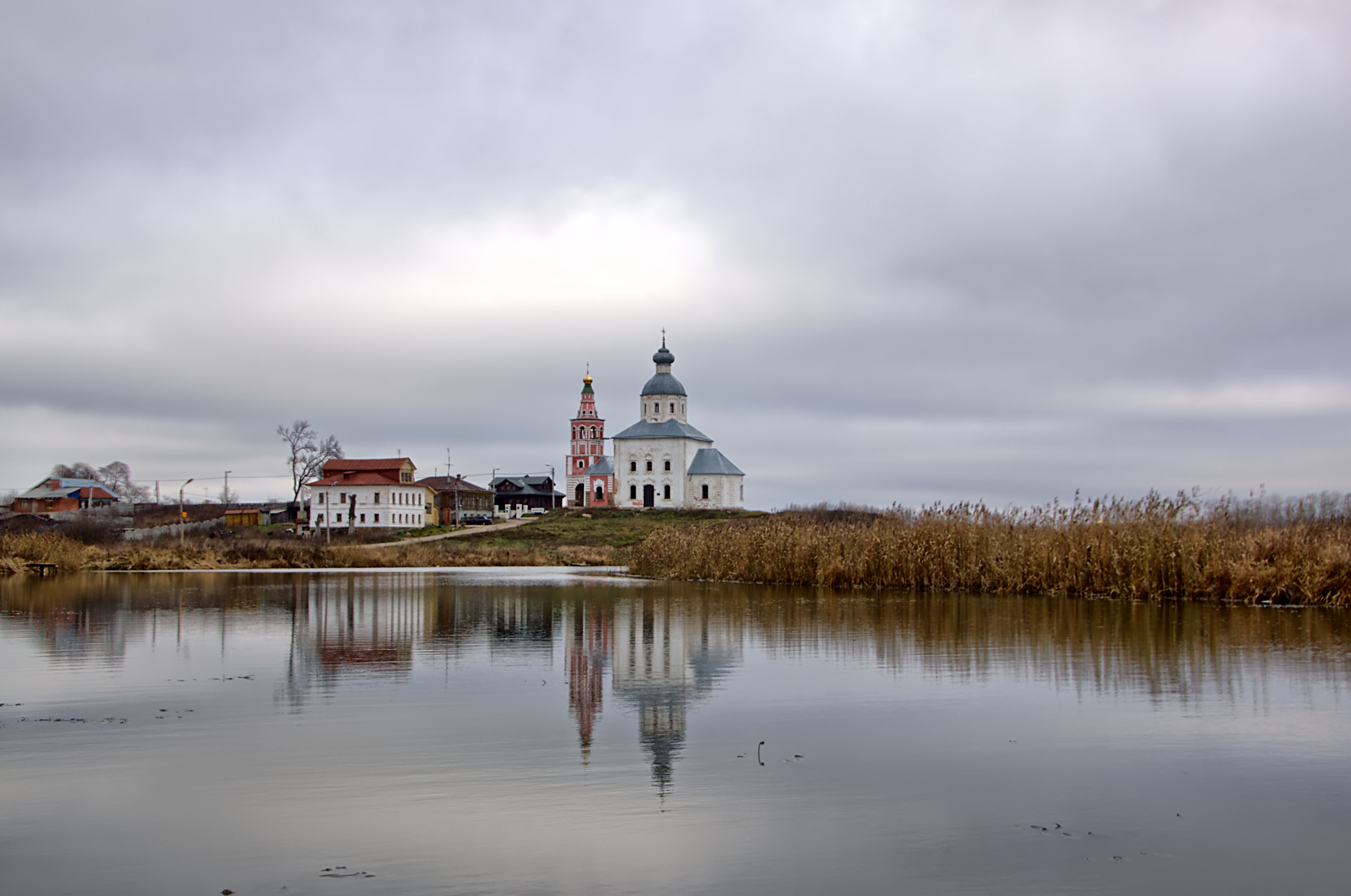 Озеро Богдаринское Владимирская область. Море во Владимирской области. Овчухи Владимирская область. Церковь на острове Владимирская область.